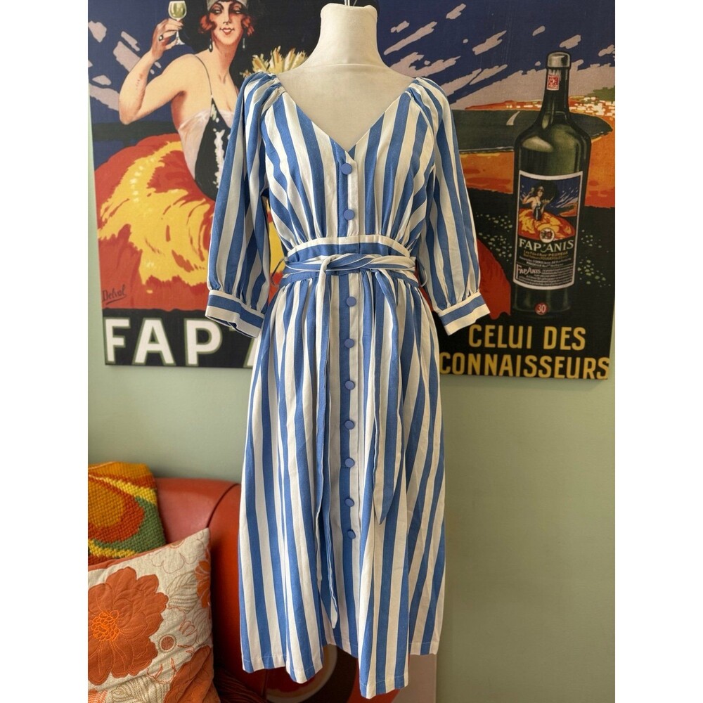 Moon River | Striped Midi Dress - Picture 4 of 11